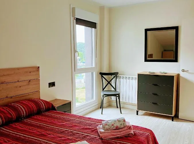 El Que Te Mereces En Llanes